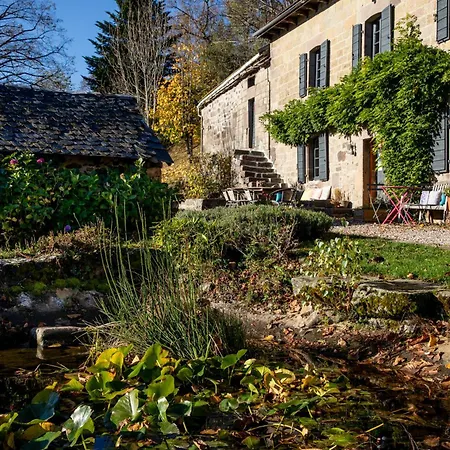 D'hotes Le Clou Bed & Breakfast Thiézac